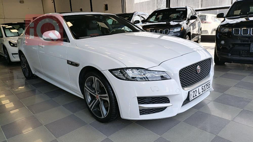 Jaguar XF